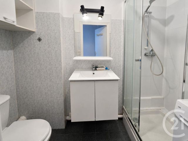 Appartement F2 &agrave; louer - 2 pi&egrave;ces - 35,80 m2 - St Maur Des Fosses - 94 - ILE-DE-FRANCE