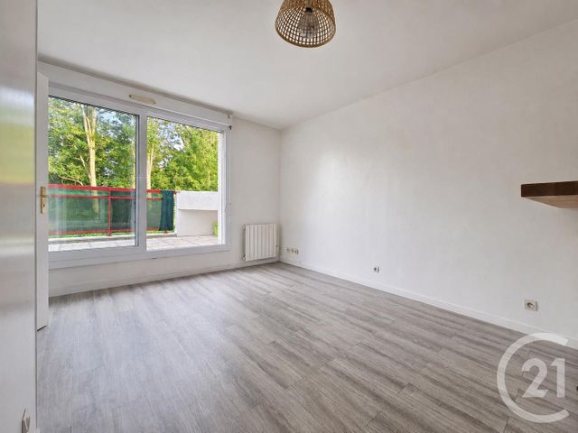 Appartement F2 &agrave; louer - 2 pi&egrave;ces - 35,80 m2 - St Maur Des Fosses - 94 - ILE-DE-FRANCE