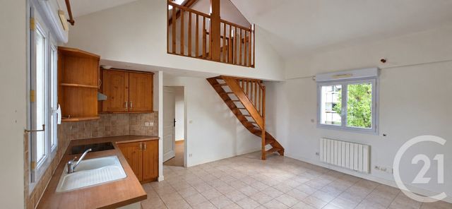 Appartement F3 à vendre ST MAUR DES FOSSES
