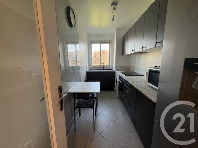 Appartement F2 &agrave; louer - 2 pi&egrave;ces - 46,75 m2 - St Maur Des Fosses - 94 - ILE-DE-FRANCE