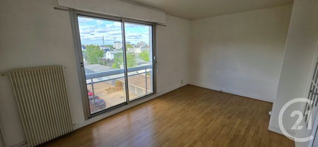 Appartement F1 &agrave; louer - 1 pi&egrave;ce - 25,95 m2 - St Maur Des Fosses - 94 - ILE-DE-FRANCE