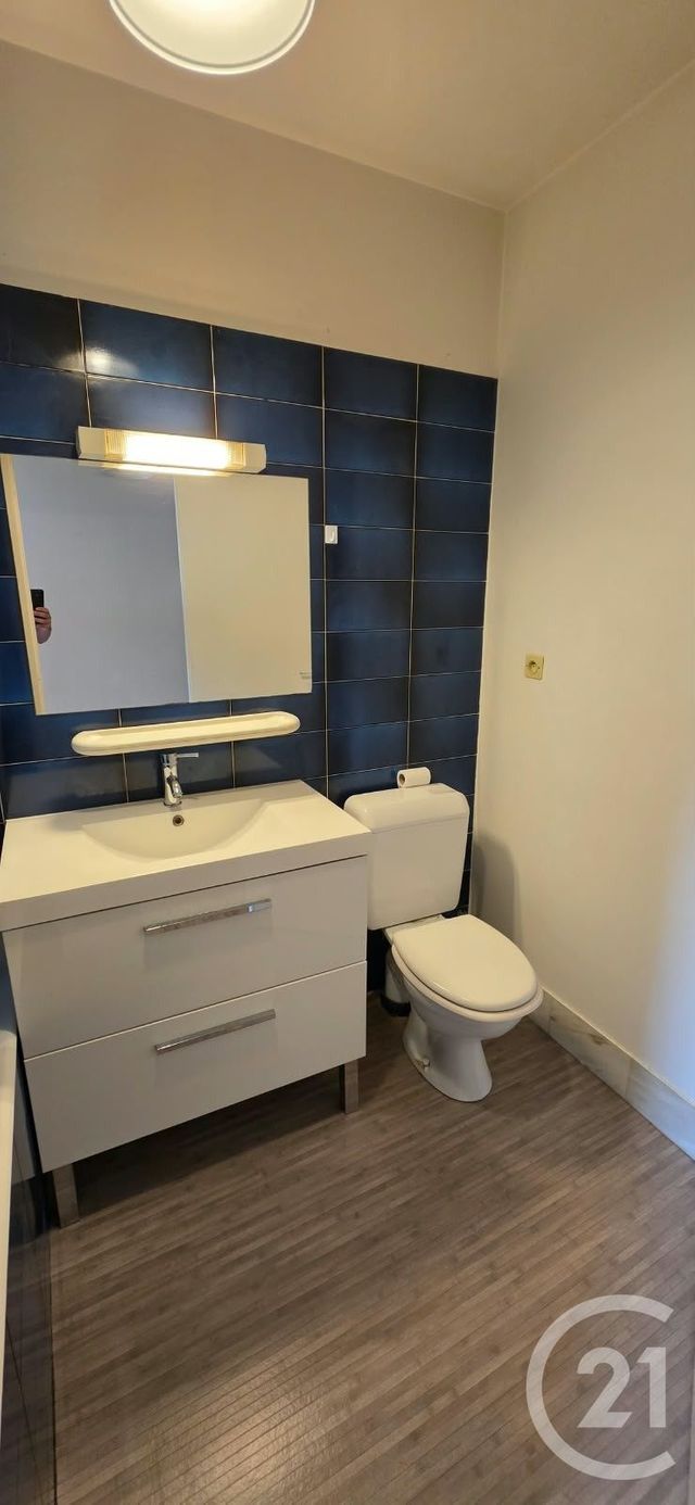 Appartement F1 &agrave; louer - 1 pi&egrave;ce - 25,95 m2 - St Maur Des Fosses - 94 - ILE-DE-FRANCE