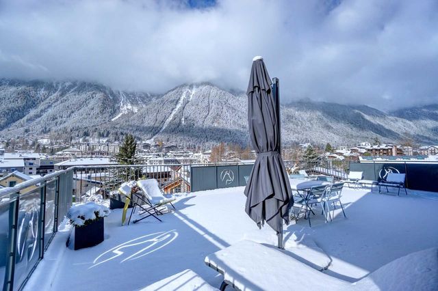Appartement F5 à vendre - 5 pièces - 152,50 m2 - Chamonix Mont Blanc - 74 - RHONE-ALPES