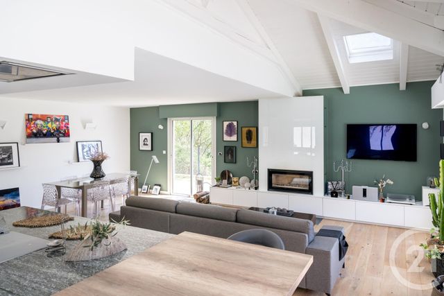 Maison à vendre - 6 pièces - 221 m2 - Contes - 06 - PROVENCE-ALPES-COTE-D-AZUR