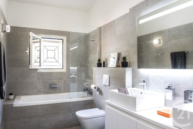 Maison à vendre - 6 pièces - 221 m2 - Contes - 06 - PROVENCE-ALPES-COTE-D-AZUR