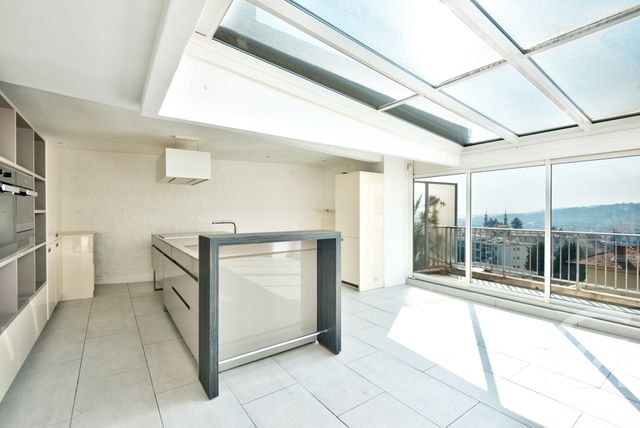 Appartement F5 à vendre - 5 pièces - 213 m2 - Nice - 06 - PROVENCE-ALPES-COTE-D-AZUR