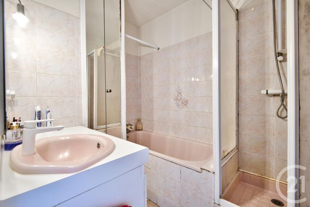 Appartement F3 à vendre - 3 pièces - 68,45 m2 - Nice - 06 - PROVENCE-ALPES-COTE-D-AZUR