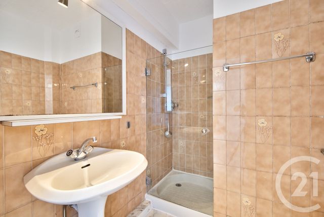 Appartement F4 &agrave; vendre - 4 pi&egrave;ces - 96,22 m2 - Nice - 06 - PROVENCE-ALPES-COTE-D-AZUR