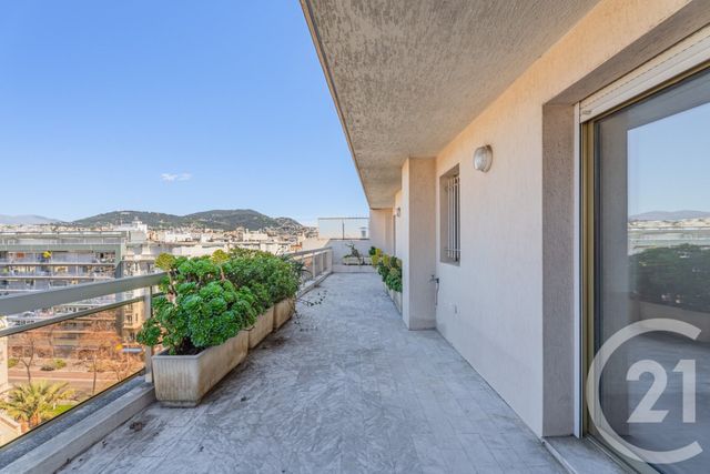 Appartement F4 &agrave; vendre - 4 pi&egrave;ces - 96,22 m2 - Nice - 06 - PROVENCE-ALPES-COTE-D-AZUR