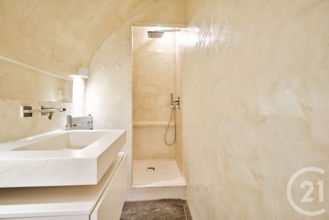 Appartement F3 à vendre - 3 pièces - 80 m2 - Nice - 06 - PROVENCE-ALPES-COTE-D-AZUR