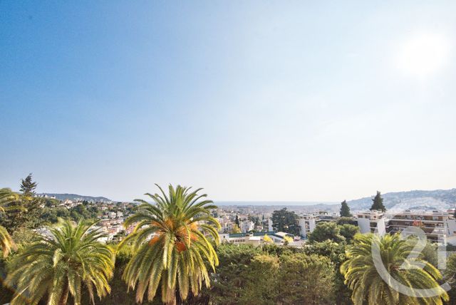 Appartement F3 à vendre - 3 pièces - 107 m2 - Nice - 06 - PROVENCE-ALPES-COTE-D-AZUR