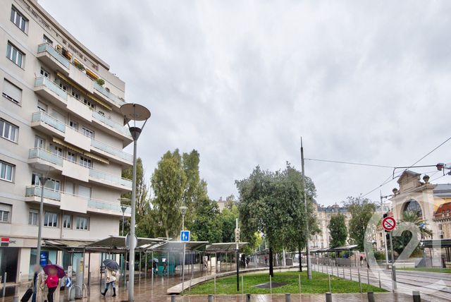 Appartement F4 à vendre - 4 pièces - 83,02 m2 - Nice - 06 - PROVENCE-ALPES-COTE-D-AZUR