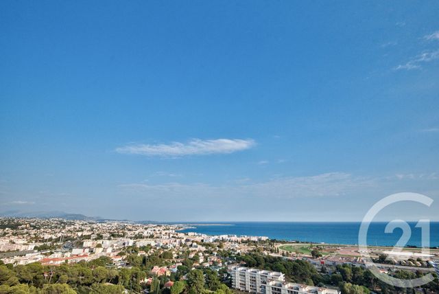 Appartement Duplex à vendre - 3 pièces - 79,32 m2 - Cagnes Sur Mer - 06 - PROVENCE-ALPES-COTE-D-AZUR