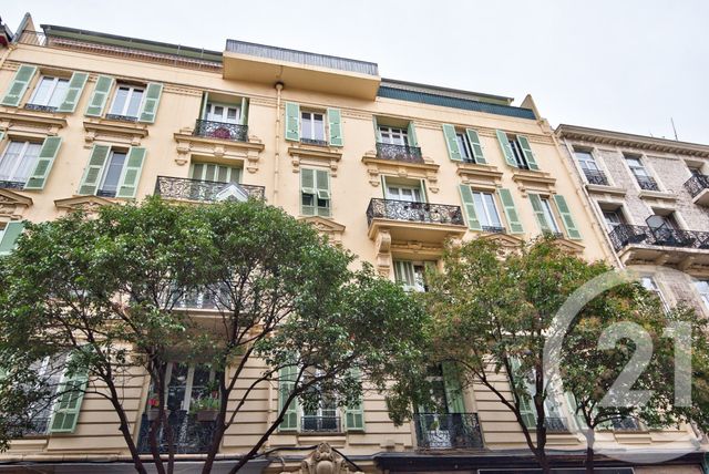 Appartement F5 à vendre - 4 pièces - 120,02 m2 - Nice - 06 - PROVENCE-ALPES-COTE-D-AZUR