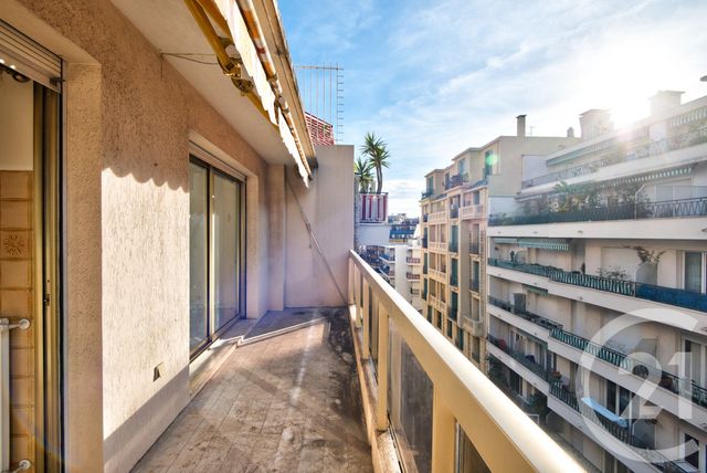 Appartement F2 à vendre - 2 pièces - 72,64 m2 - Nice - 06 - PROVENCE-ALPES-COTE-D-AZUR