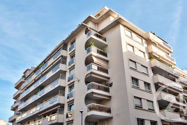 Appartement F2 à vendre - 2 pièces - 72,64 m2 - Nice - 06 - PROVENCE-ALPES-COTE-D-AZUR