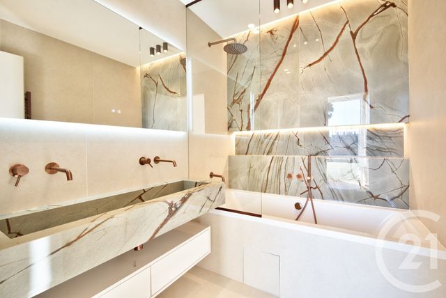 Appartement F4 &agrave; vendre - 4 pi&egrave;ces - 121 m2 - Nice - 06 - PROVENCE-ALPES-COTE-D-AZUR