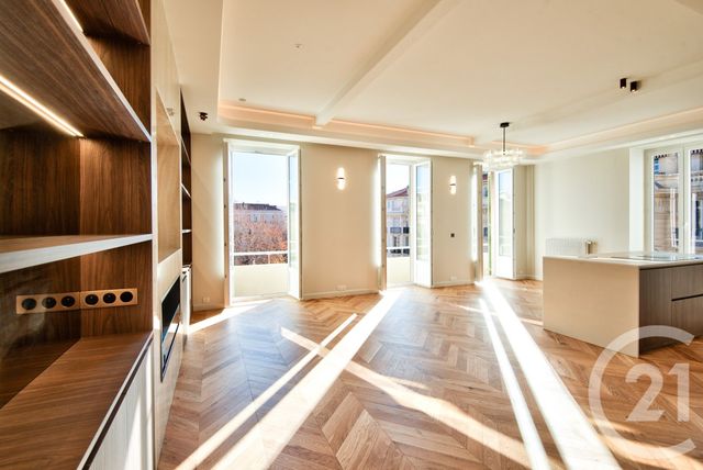Appartement F4 &agrave; vendre - 4 pi&egrave;ces - 121 m2 - Nice - 06 - PROVENCE-ALPES-COTE-D-AZUR