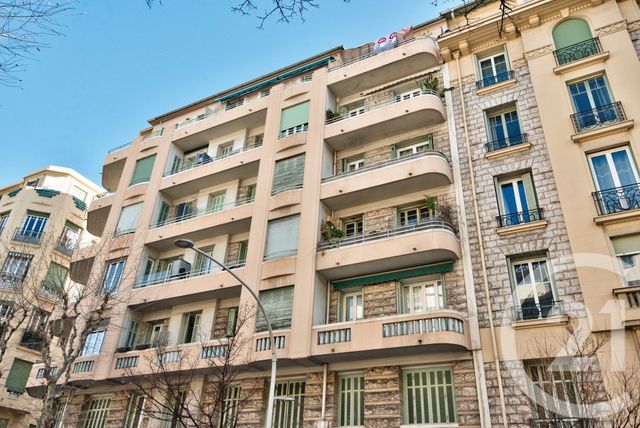 Appartement F2 &agrave; vendre - 2 pi&egrave;ces - 52 m2 - Nice - 06 - PROVENCE-ALPES-COTE-D-AZUR
