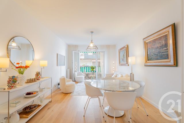 Appartement F4 &agrave; vendre - 4 pi&egrave;ces - 87,26 m2 - Nice - 06 - PROVENCE-ALPES-COTE-D-AZUR