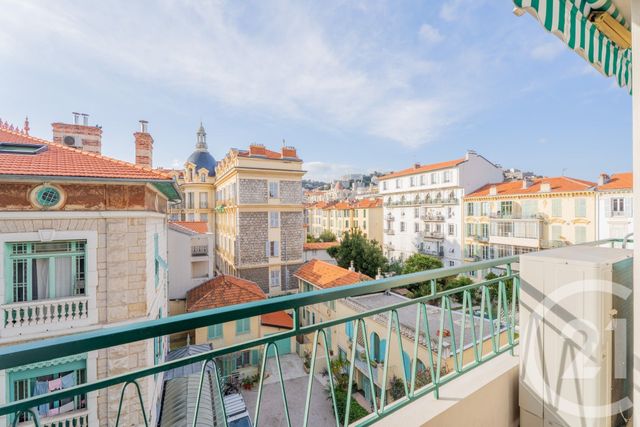 Appartement F4 &agrave; vendre - 4 pi&egrave;ces - 87,26 m2 - Nice - 06 - PROVENCE-ALPES-COTE-D-AZUR