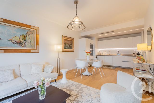 Appartement F4 &agrave; vendre - 4 pi&egrave;ces - 87,26 m2 - Nice - 06 - PROVENCE-ALPES-COTE-D-AZUR