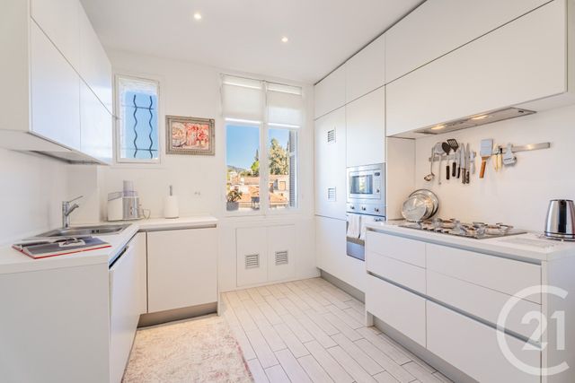 Appartement F4 &agrave; vendre - 4 pi&egrave;ces - 145,02 m2 - Nice - 06 - PROVENCE-ALPES-COTE-D-AZUR