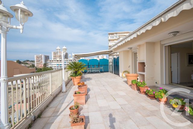 Appartement F4 &agrave; vendre - 4 pi&egrave;ces - 102,84 m2 - Juan Les Pins - 06 - PROVENCE-ALPES-COTE-D-AZUR