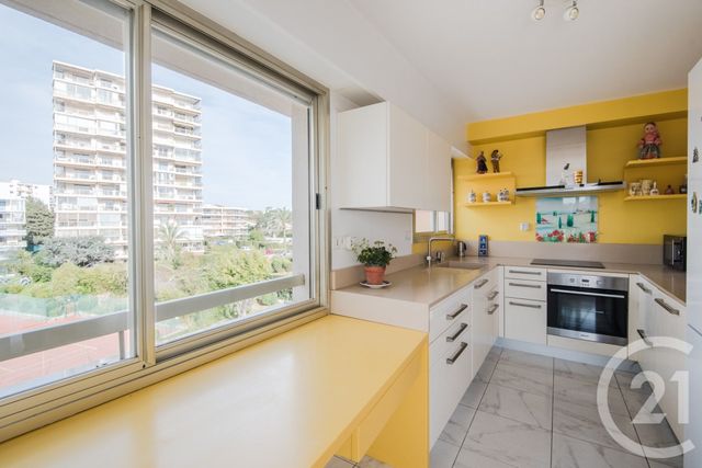 Appartement F4 &agrave; vendre - 4 pi&egrave;ces - 102,84 m2 - Juan Les Pins - 06 - PROVENCE-ALPES-COTE-D-AZUR