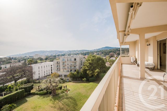 Appartement F4 &agrave; vendre - 4 pi&egrave;ces - 102,84 m2 - Juan Les Pins - 06 - PROVENCE-ALPES-COTE-D-AZUR