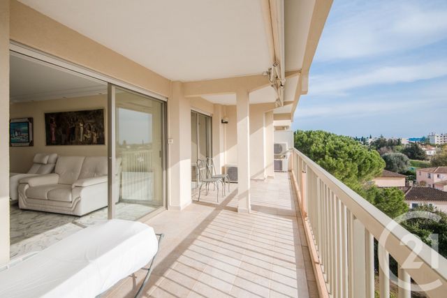 Appartement F4 &agrave; vendre - 4 pi&egrave;ces - 102,84 m2 - Juan Les Pins - 06 - PROVENCE-ALPES-COTE-D-AZUR