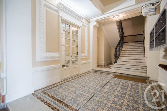 Appartement F6 &agrave; vendre - 6 pi&egrave;ces - 126,01 m2 - Nice - 06 - PROVENCE-ALPES-COTE-D-AZUR