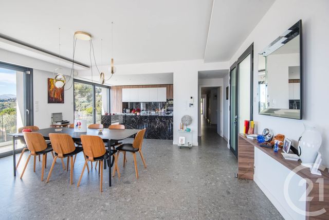 Appartement F4 &agrave; vendre - 4 pi&egrave;ces - 216,09 m2 - Nice - 06 - PROVENCE-ALPES-COTE-D-AZUR