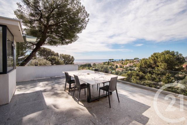 Appartement F4 &agrave; vendre - 4 pi&egrave;ces - 216,09 m2 - Nice - 06 - PROVENCE-ALPES-COTE-D-AZUR