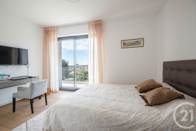 Appartement F4 &agrave; vendre - 4 pi&egrave;ces - 216,09 m2 - Nice - 06 - PROVENCE-ALPES-COTE-D-AZUR