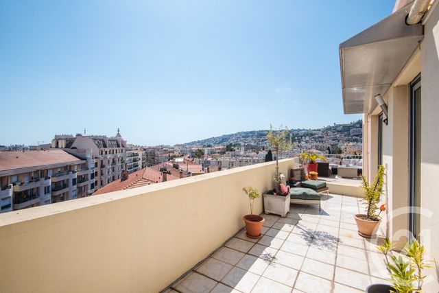 Appartement F4 &agrave; vendre - 4 pi&egrave;ces - 111,42 m2 - Nice - 06 - PROVENCE-ALPES-COTE-D-AZUR