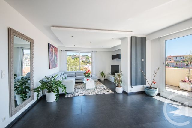 Appartement F4 &agrave; vendre - 4 pi&egrave;ces - 111,42 m2 - Nice - 06 - PROVENCE-ALPES-COTE-D-AZUR