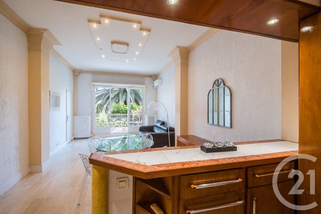 Appartement &agrave; vendre - 3 pi&egrave;ces - 74,89 m2 - Nice - 06 - PROVENCE-ALPES-COTE-D-AZUR