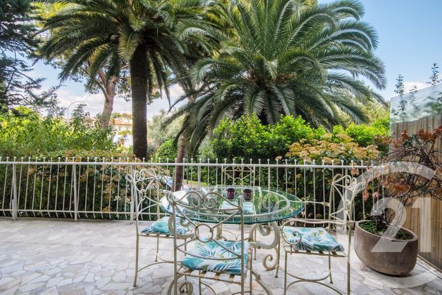 Appartement &agrave; vendre - 3 pi&egrave;ces - 74,89 m2 - Nice - 06 - PROVENCE-ALPES-COTE-D-AZUR