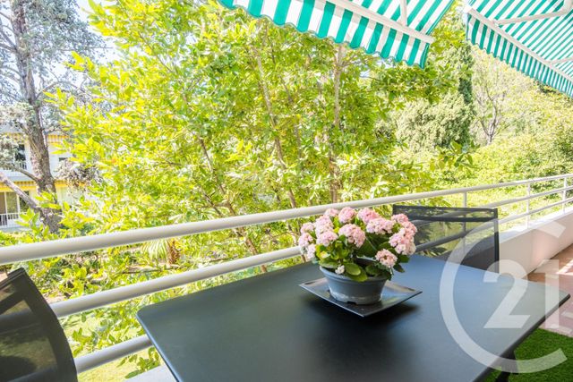 Appartement F3 bis &agrave; vendre - 4 pi&egrave;ces - 95,83 m2 - Nice - 06 - PROVENCE-ALPES-COTE-D-AZUR