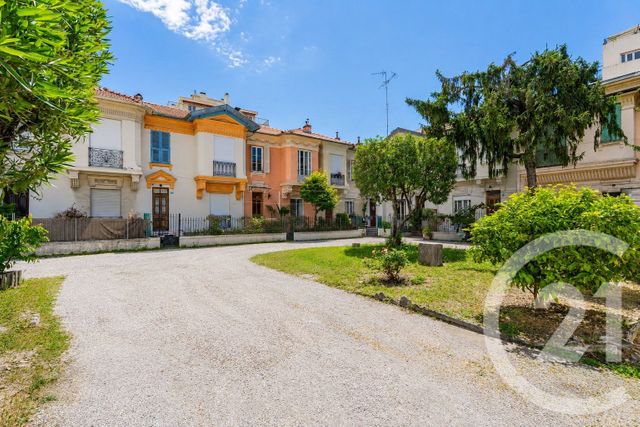 Maison &agrave; vendre - 5 pi&egrave;ces - 97 m2 - Nice - 06 - PROVENCE-ALPES-COTE-D-AZUR