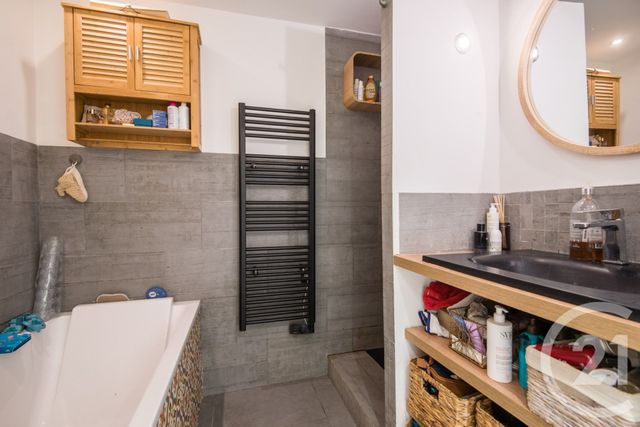 Appartement F3 &agrave; vendre - 3 pi&egrave;ces - 62,35 m2 - Nice - 06 - PROVENCE-ALPES-COTE-D-AZUR