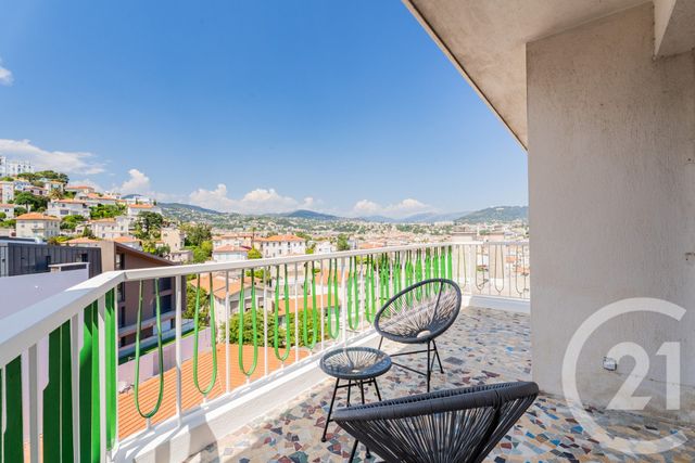 Appartement F4 &agrave; vendre - 4 pi&egrave;ces - 77 m2 - Nice - 06 - PROVENCE-ALPES-COTE-D-AZUR