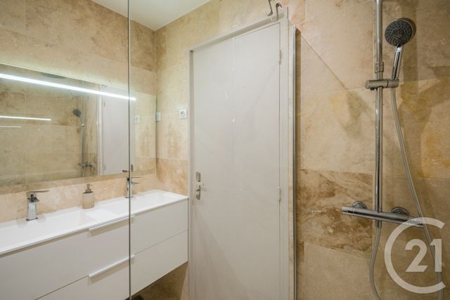 Appartement F4 &agrave; vendre - 4 pi&egrave;ces - 84,84 m2 - Nice - 06 - PROVENCE-ALPES-COTE-D-AZUR