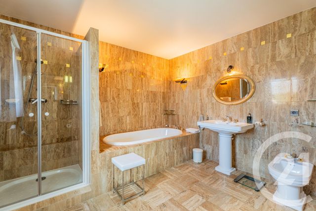 Maison &agrave; vendre - 8 pi&egrave;ces - 238,36 m2 - Nice - 06 - PROVENCE-ALPES-COTE-D-AZUR