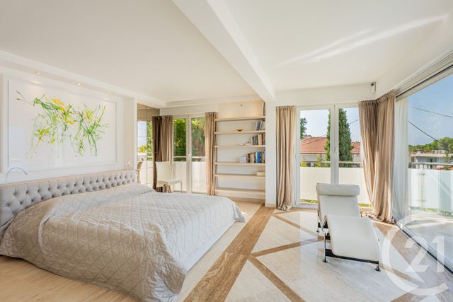 Maison &agrave; vendre - 8 pi&egrave;ces - 238,36 m2 - Nice - 06 - PROVENCE-ALPES-COTE-D-AZUR