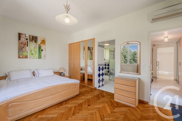 Maison &agrave; vendre - 8 pi&egrave;ces - 238,36 m2 - Nice - 06 - PROVENCE-ALPES-COTE-D-AZUR