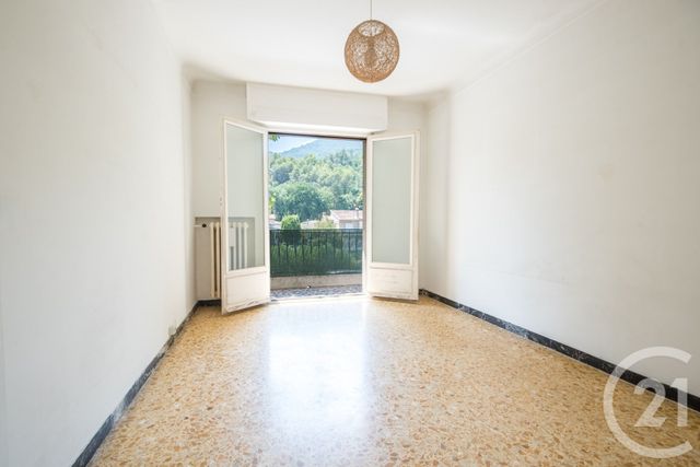 Appartement F3 &agrave; vendre - 3 pi&egrave;ces - 62,69 m2 - Contes - 06 - PROVENCE-ALPES-COTE-D-AZUR