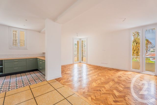 Appartement F4 &agrave; vendre - 4 pi&egrave;ces - 100,30 m2 - Nice - 06 - PROVENCE-ALPES-COTE-D-AZUR