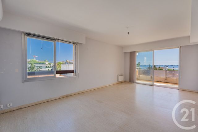 Appartement F2 &agrave; vendre - 2 pi&egrave;ces - 55,54 m2 - Antibes - 06 - PROVENCE-ALPES-COTE-D-AZUR